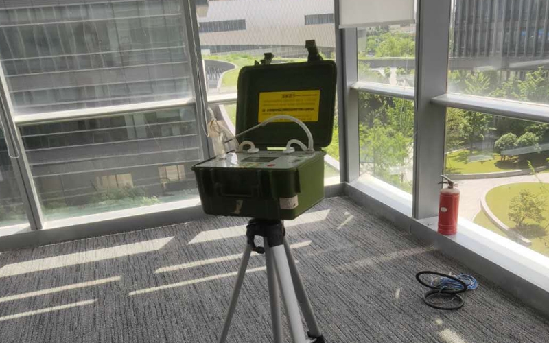 上海商務(wù)樓甲醛檢測(cè)現(xiàn)場(chǎng)